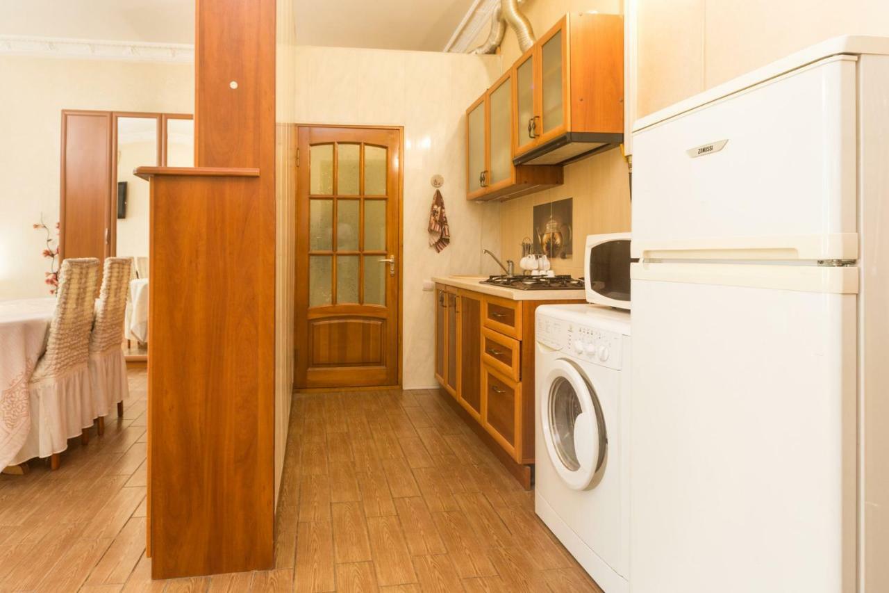 Goodrest On Ekaterininskaya Apartment Odesa Exterior photo